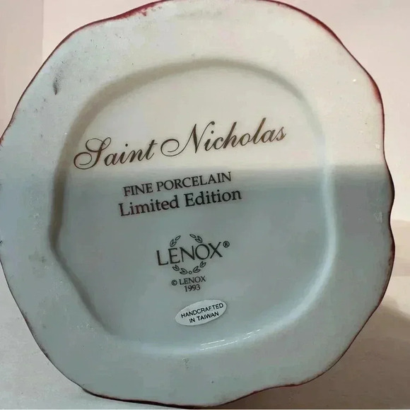 Lenox Limited Edition Saint Nicholas Figurine 1993 10” Tall *Missing Staff/Rod* - Picture 5 of 6